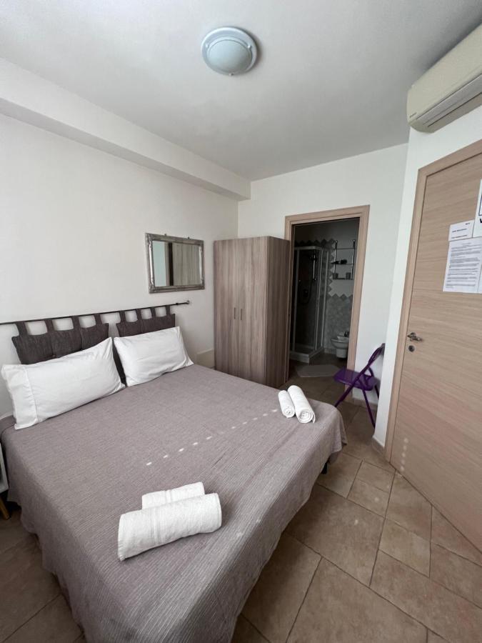 Rena Bianca House Hotel Porto Torres Ngoại thất bức ảnh